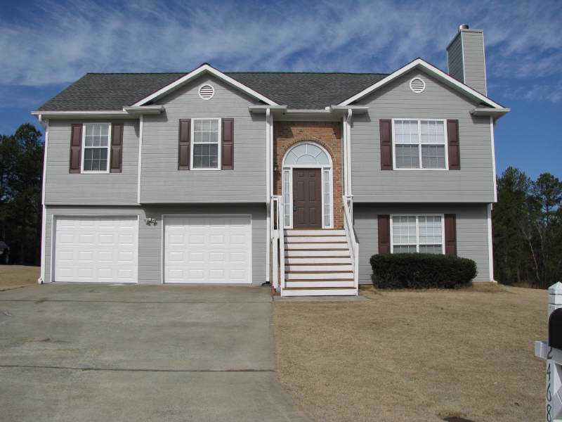 Exterior Front. New garage doors, new roof, all Hardiplank siding