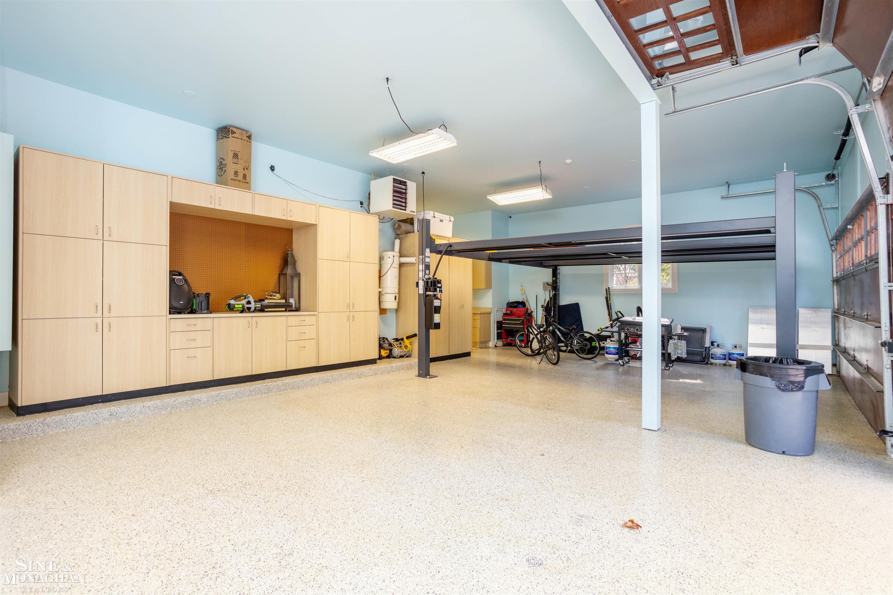 41 Renaud Road Grosse Pointe, MI 48236 - Photo 77 of 94 50163153-B756D25F-18CE-4B29-9ED4-501E247B6906.JPG