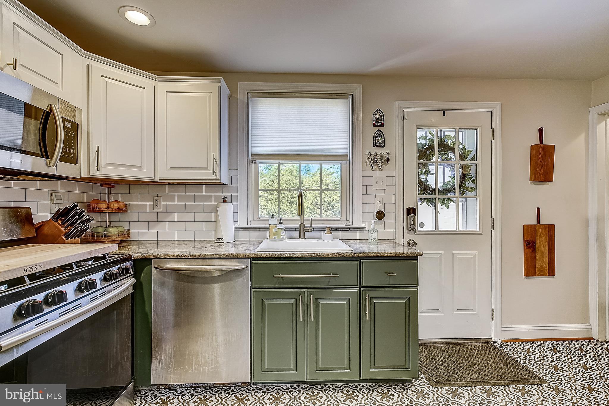 802 Earlington Road Havertown, PA 19083 - Photo 15 of 32 Gallery Image 15