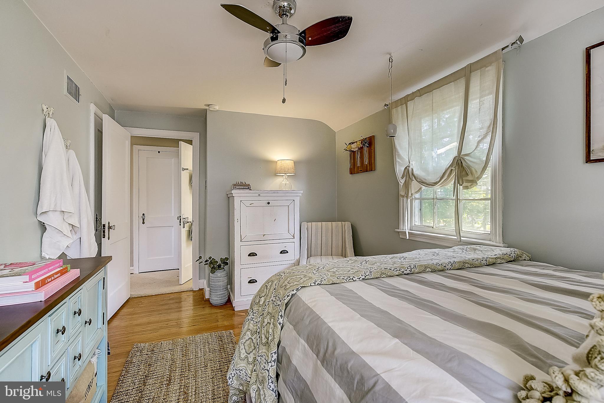 802 Earlington Road Havertown, PA 19083 - Photo 21 of 32 Gallery Image 21