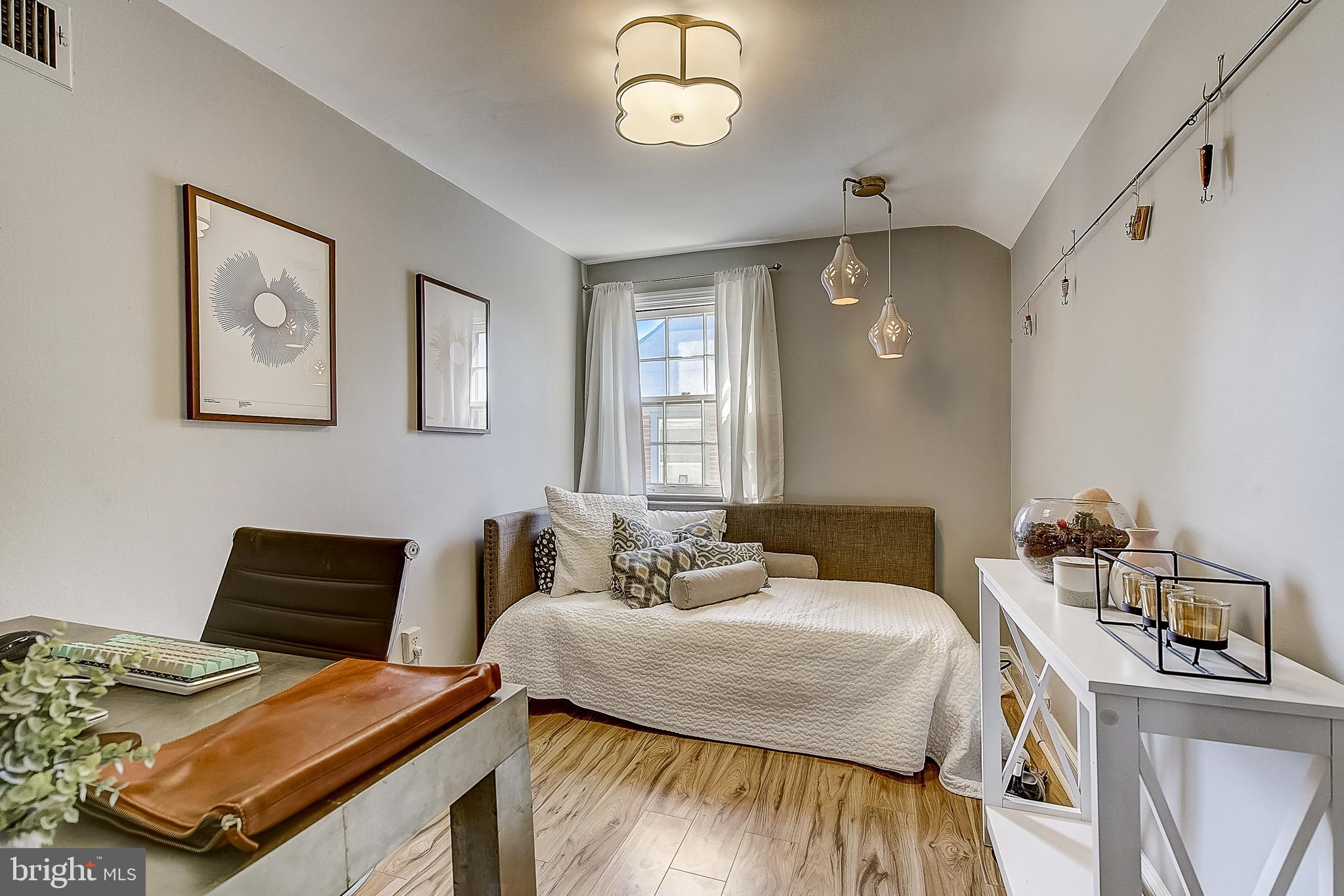 802 Earlington Road Havertown, PA 19083 - Photo 22 of 32 Gallery Image 22