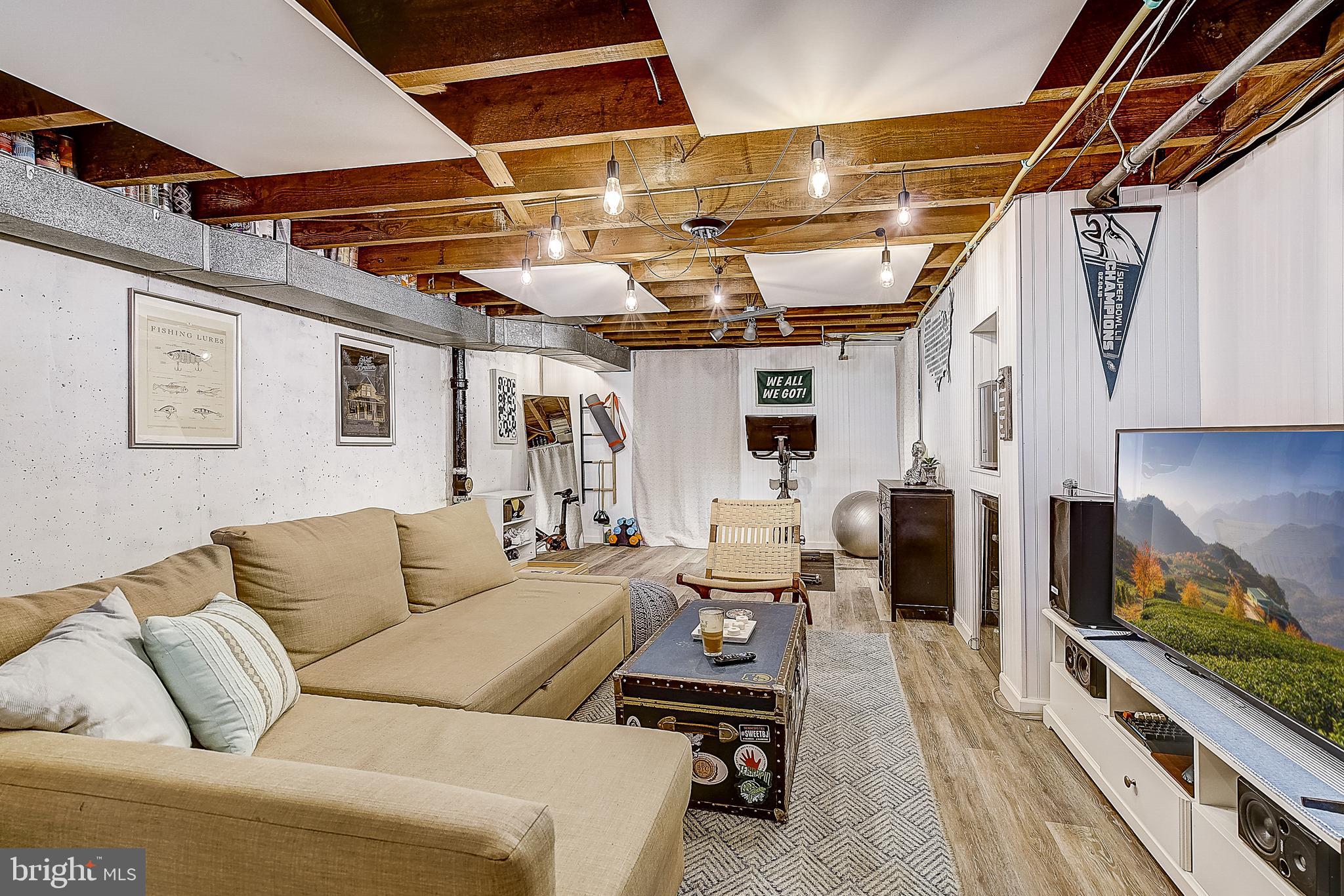 802 Earlington Road Havertown, PA 19083 - Photo 24 of 32 Gallery Image 24