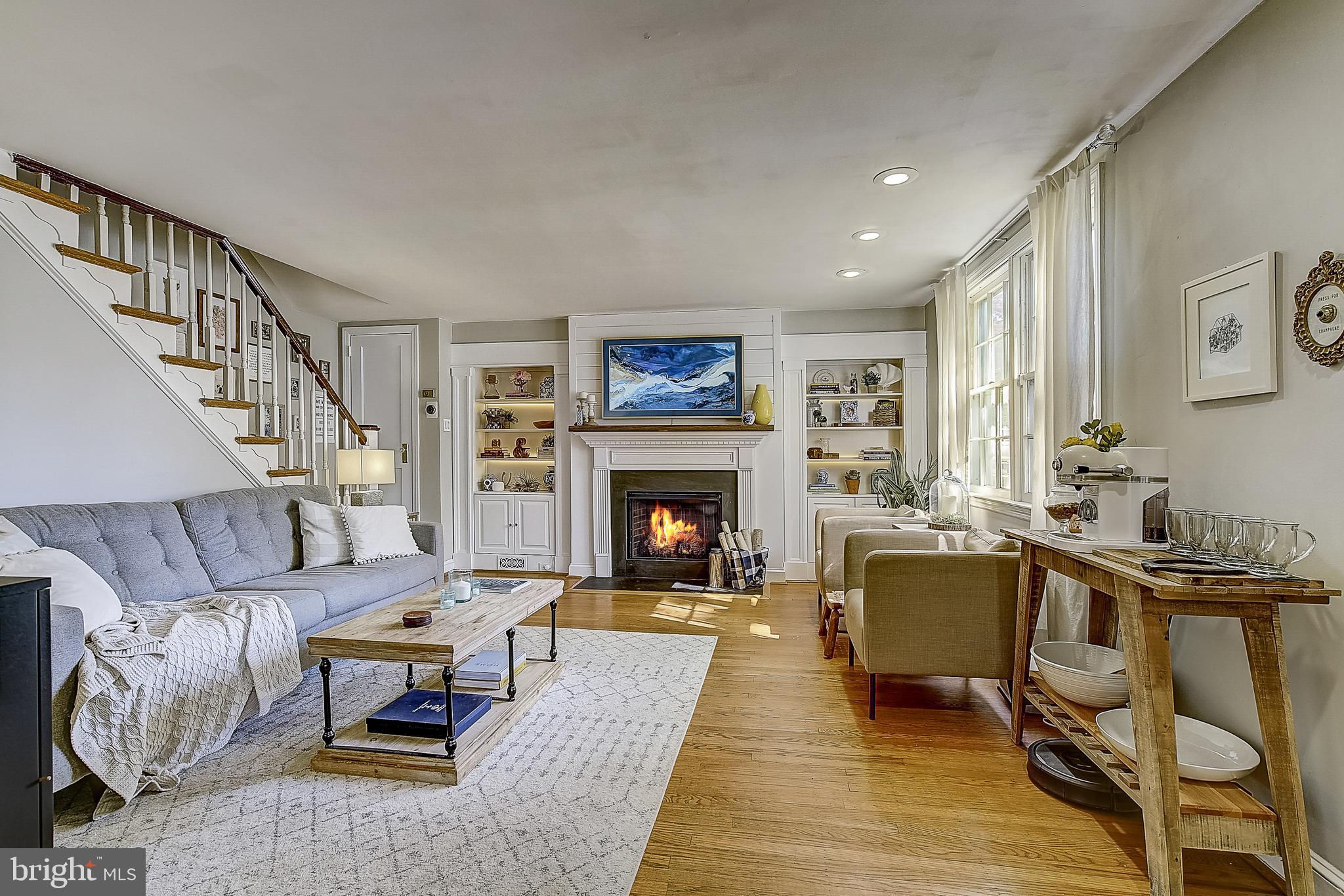 802 Earlington Road Havertown, PA 19083 - Photo 5 of 32 Gallery Image 5