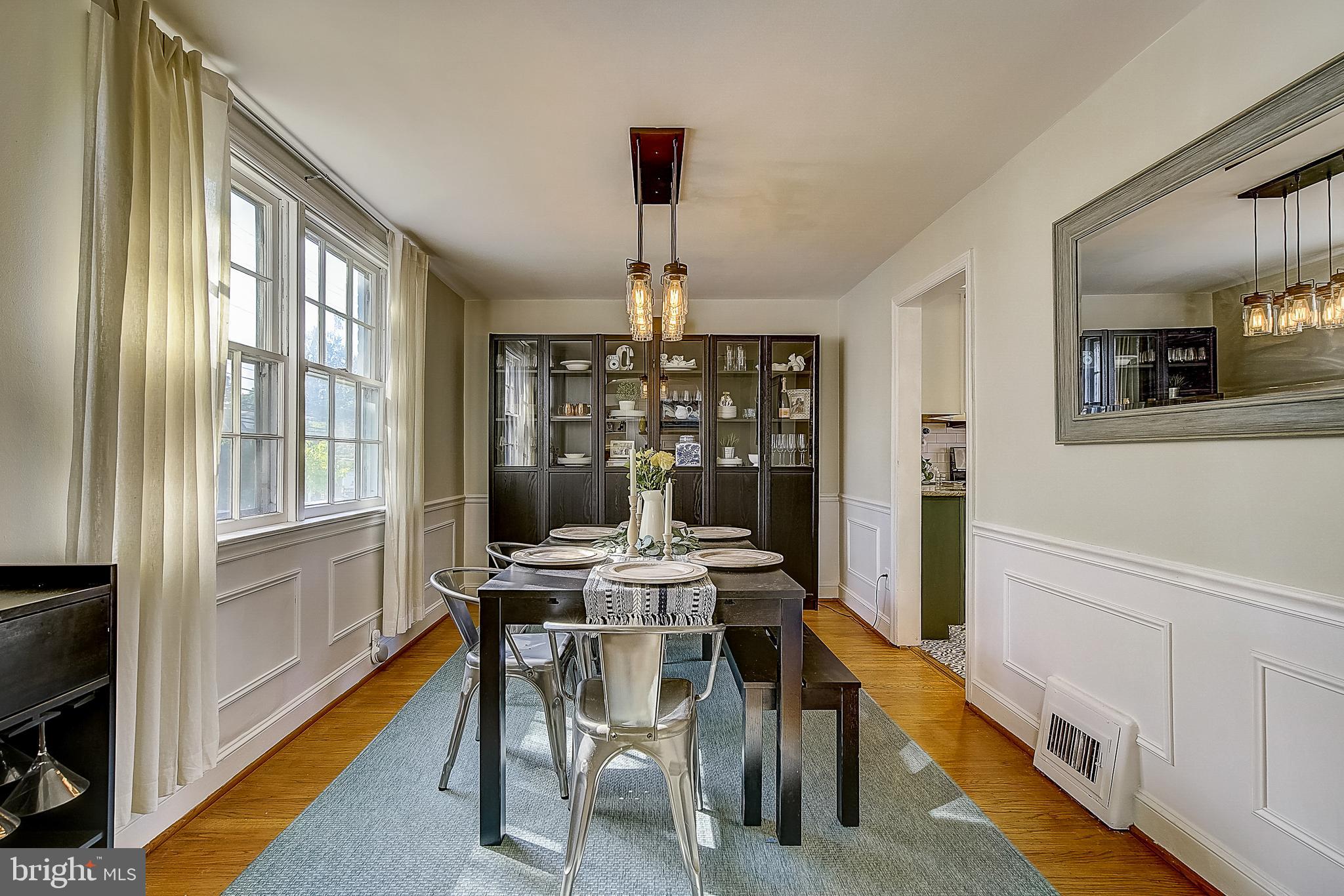 802 Earlington Road Havertown, PA 19083 - Photo 10 of 32 Gallery Image 10
