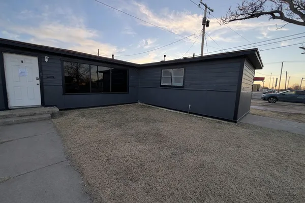 $75,000 | 1705 West 16th Street, Plainview, TX 79072