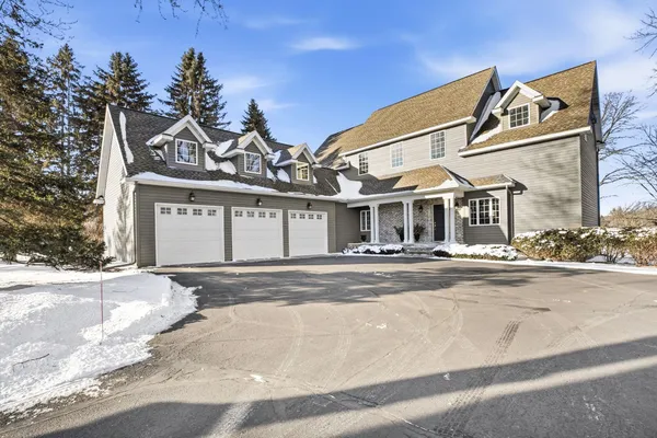 $1,200,000 | 4701 Northeast River Road, Sauk Rapids, MN 56379