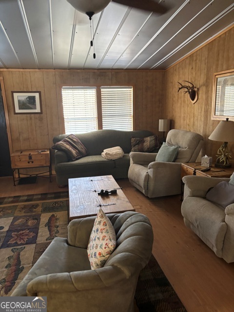 592 Clifford Meeks Road Collins, GA 30421 - Photo 7 of 52 a living room with furniture and a window