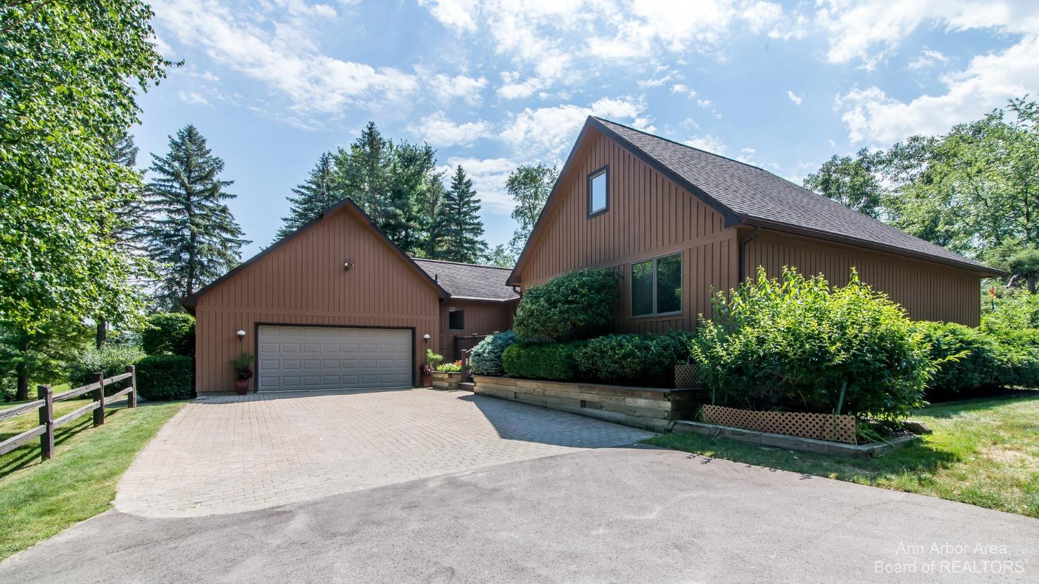 5480 Conway Road Chelsea, MI 48118 - Photo 5 of 98 Photo 5