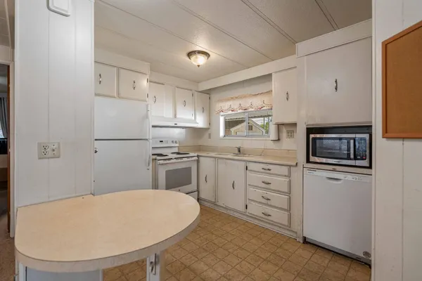 $85,000 | 1400 North Tully Road, Unit 114, Turlock, CA 95380