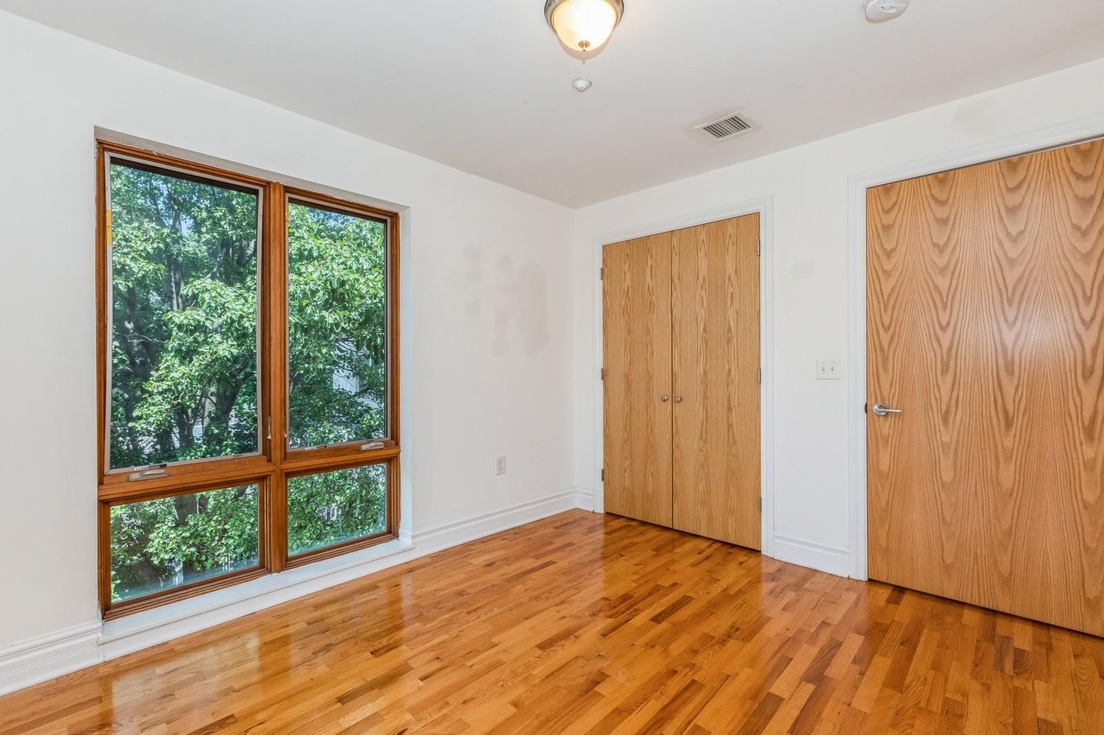 17 Meadow Road, Unit 310 Rutherford, NJ 07070 - Photo 13 of 24 Gallery Image 13