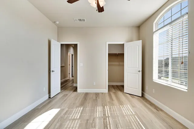 $550,000 | 6165 East Farrin Avenue, Fresno, CA 93727