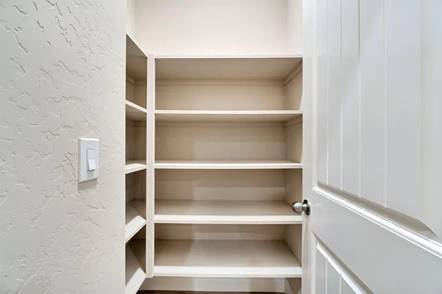 $550,000 | 6165 East Farrin Avenue, Fresno, CA 93727