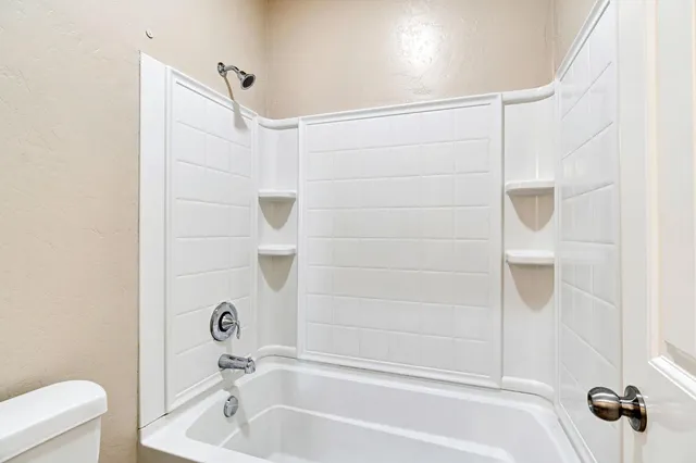 $550,000 | 6165 East Farrin Avenue, Fresno, CA 93727