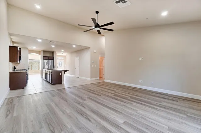 $550,000 | 6165 East Farrin Avenue, Fresno, CA 93727