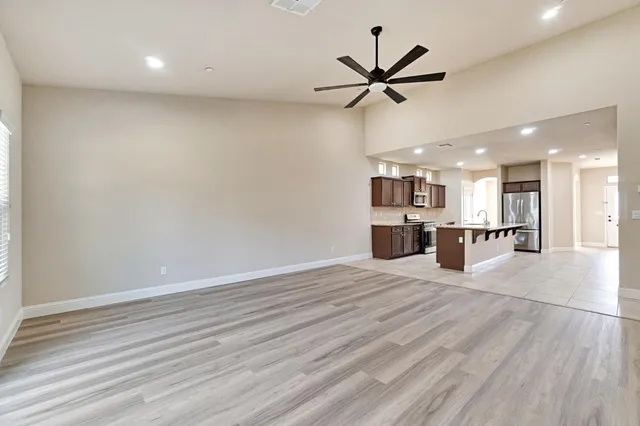 $550,000 | 6165 East Farrin Avenue, Fresno, CA 93727