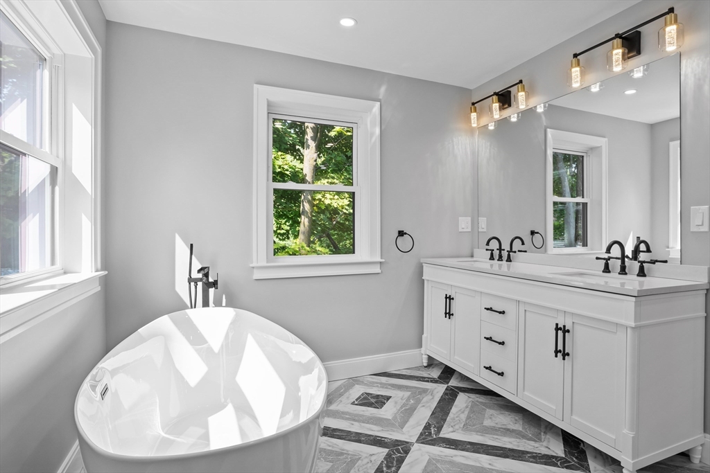 1 Walsh Road Bedford, MA 01730 - Photo 21 of 42 Gallery Image 21