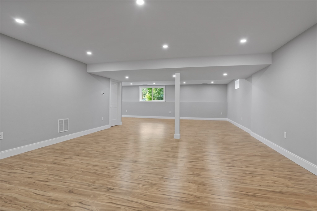 1 Walsh Road Bedford, MA 01730 - Photo 32 of 42 Gallery Image 32