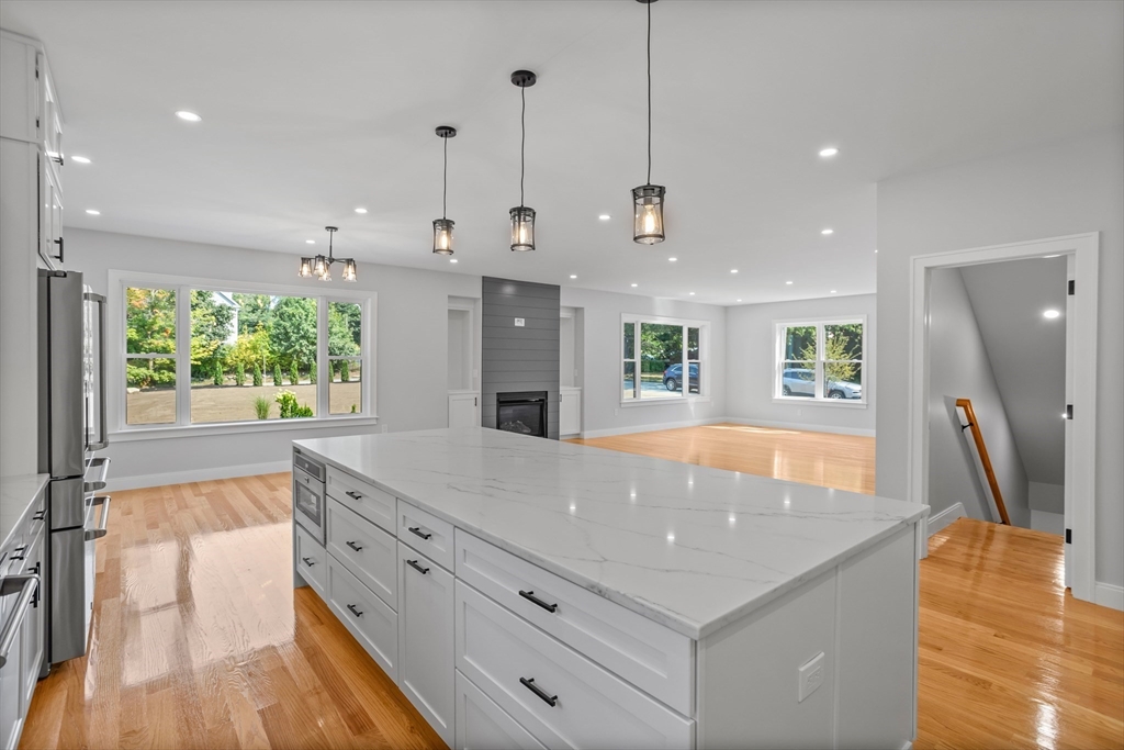 1 Walsh Road Bedford, MA 01730 - Photo 9 of 42 Gallery Image 9