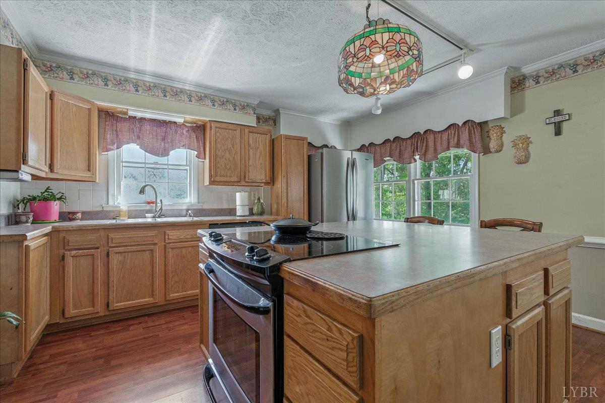 134 Old Wiggington Road Lynchburg, VA 24501 - Photo 10 of 64 Gallery Image 10