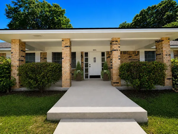 $220,000 | 201 Verna Street, Jasper, TX 75951