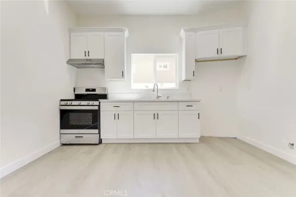 $3,500 | 7044 Greeley Street, Unit 2, Tujunga, CA 91042