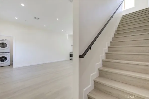 $3,500 | 7044 Greeley Street, Unit 2, Tujunga, CA 91042