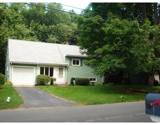 31 Davidson Road Framingham, MA 01701 - Photo 1 of 10