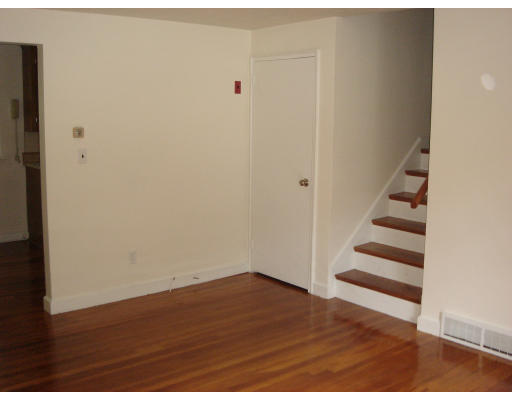 31 Davidson Road Framingham, MA 01701 - Photo 7 of 10