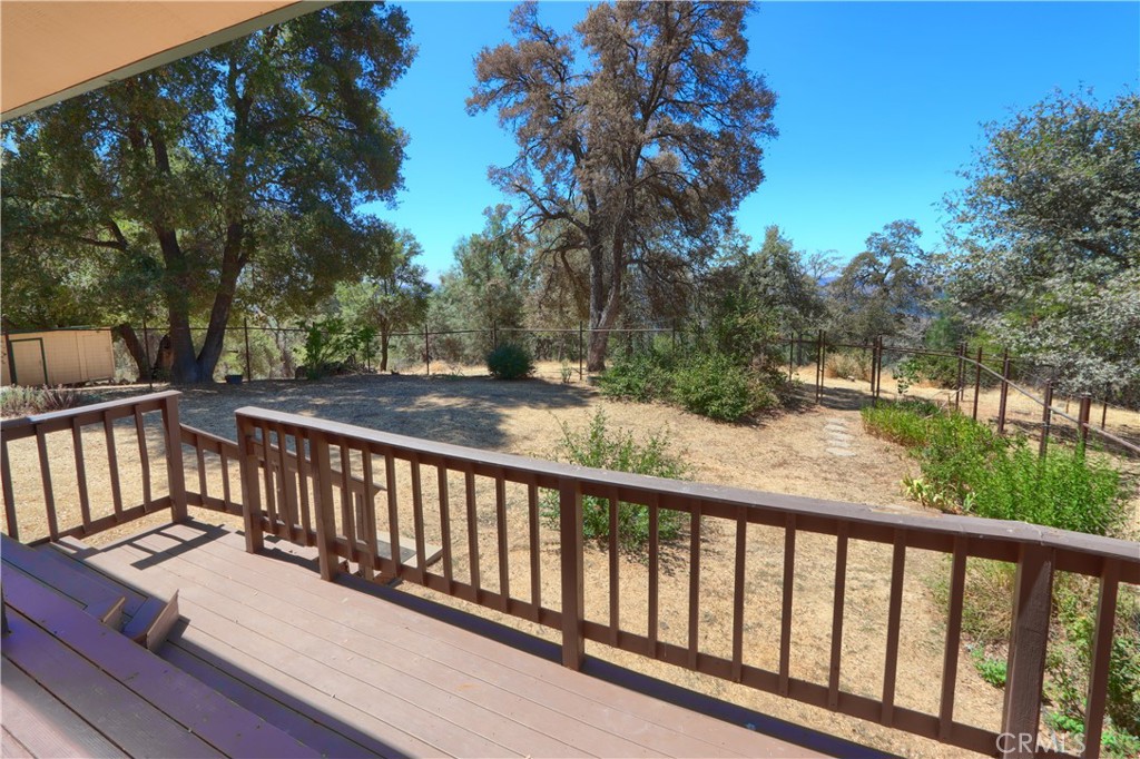 5857 Allred Road Mariposa, CA 95338 - Photo 40 of 62 a view of a two chairs in the roof deck
