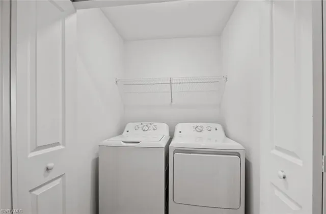 a view of a large window with an outdoor space