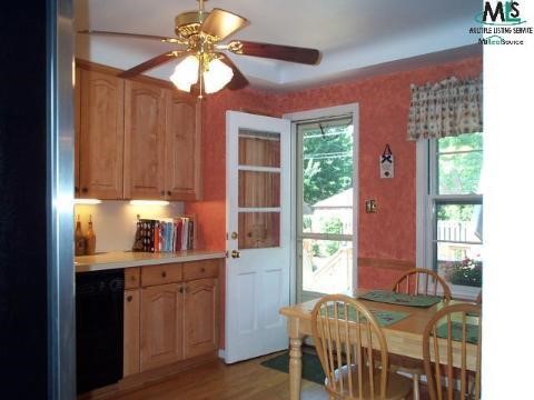 755 Pemberton Road Grosse Pointe, MI 48230 - Photo 3 of 5 808846-2.JPG