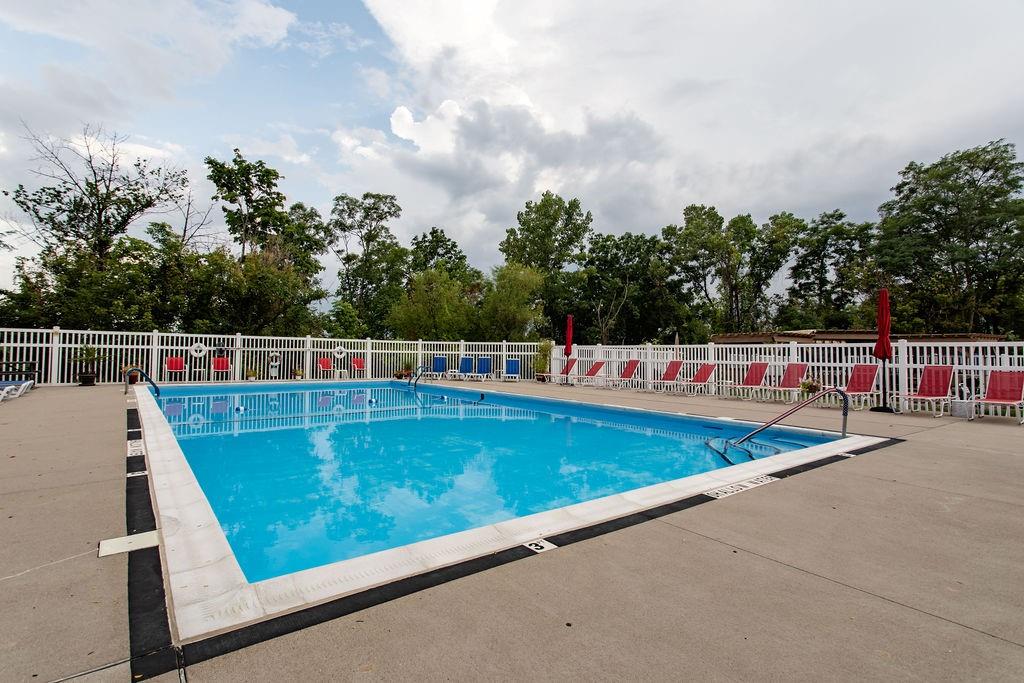 1407 Kenzie Road Pittsburgh, PA 15205 - Photo 38 of 42 Community Pool