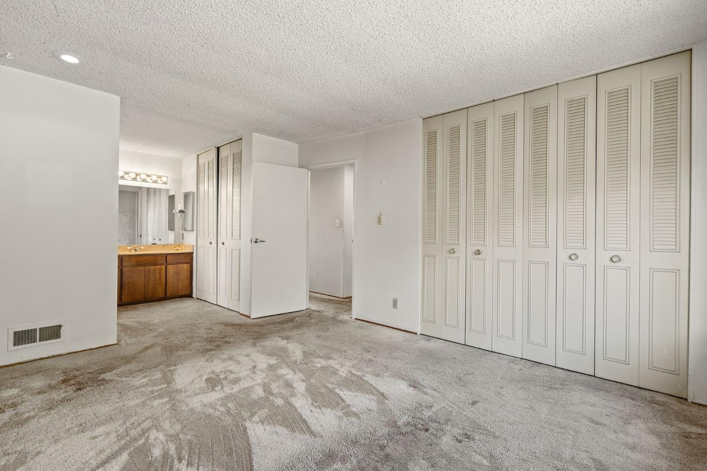 107 Hickey Boulevard Pacifica, CA 94044 - Photo 12 of 29 a view of a livingroom with an empty space