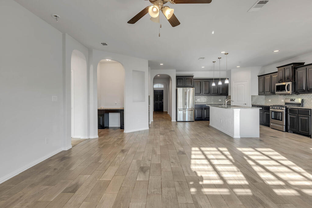 7003 Kate Reed Drive Odessa, TX 79765 - Photo 7 of 29 Gallery Image 7