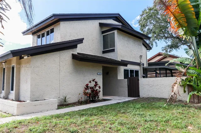 $4,500 | 8320 Southwest 39th Court, Davie, FL 33328