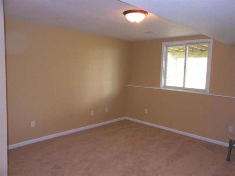105 Stonegate Court Spring Lake, MI 49456 - Photo 10 of 16 Additional Photo