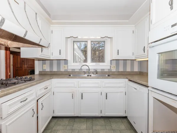 $649,000 | 24 Hunt Road, Westmoreland, NH 03467