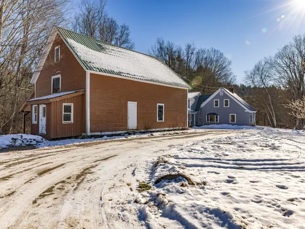 $649,000 | 24 Hunt Road, Westmoreland, NH 03467