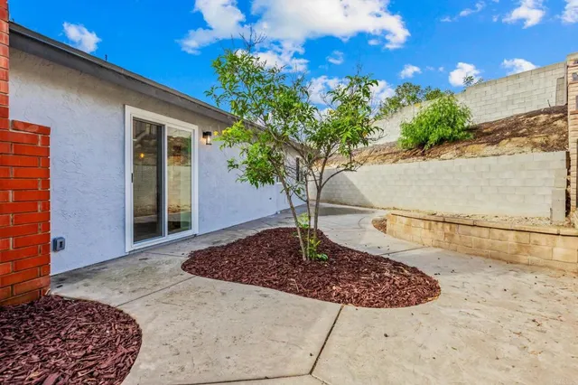 $985,000 | 530 Zest Court, San Diego, CA 92139