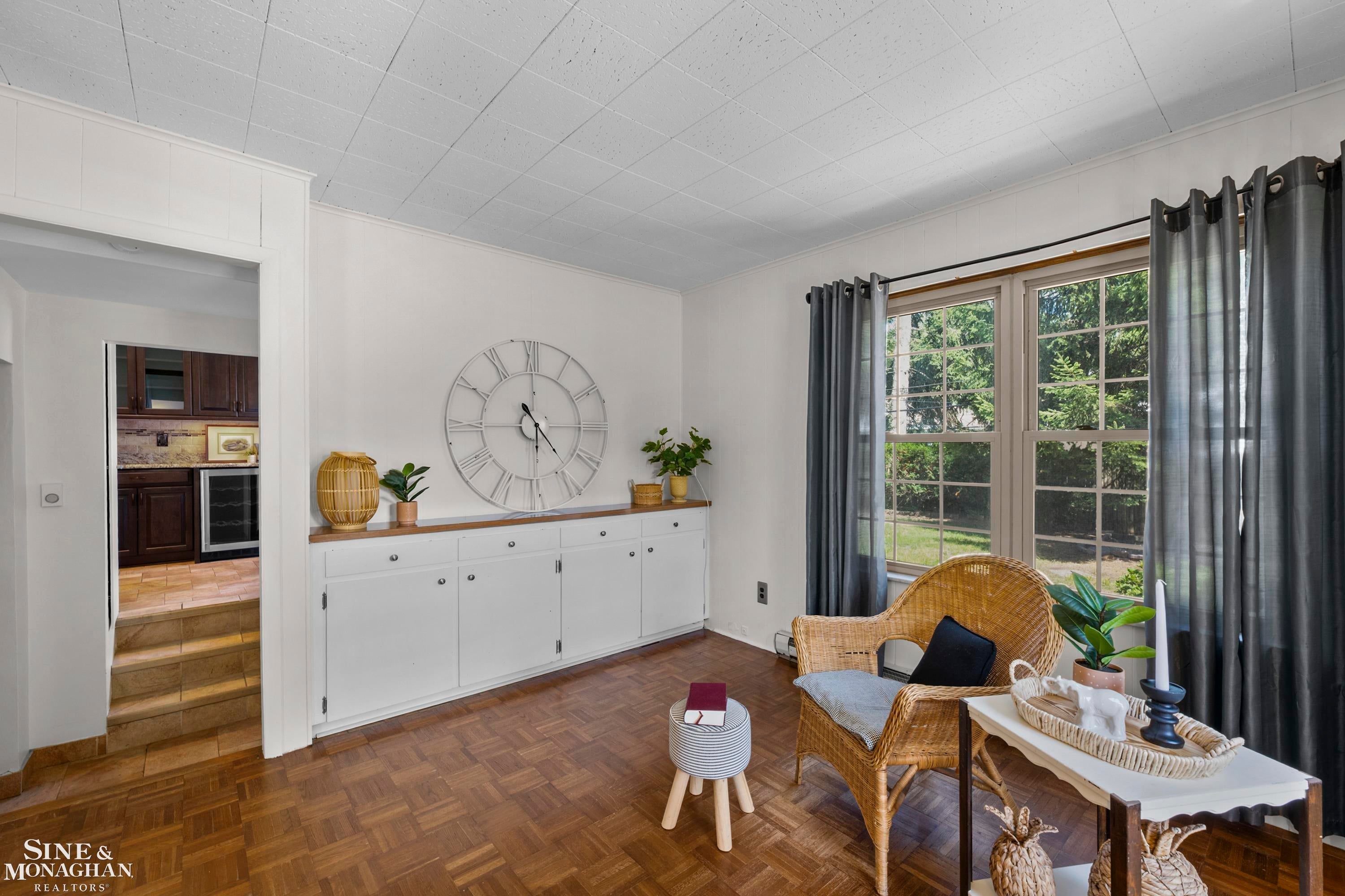 818 Cadieux Road Grosse Pointe, MI 48230 - Photo 11 of 41 Gallery Image 11