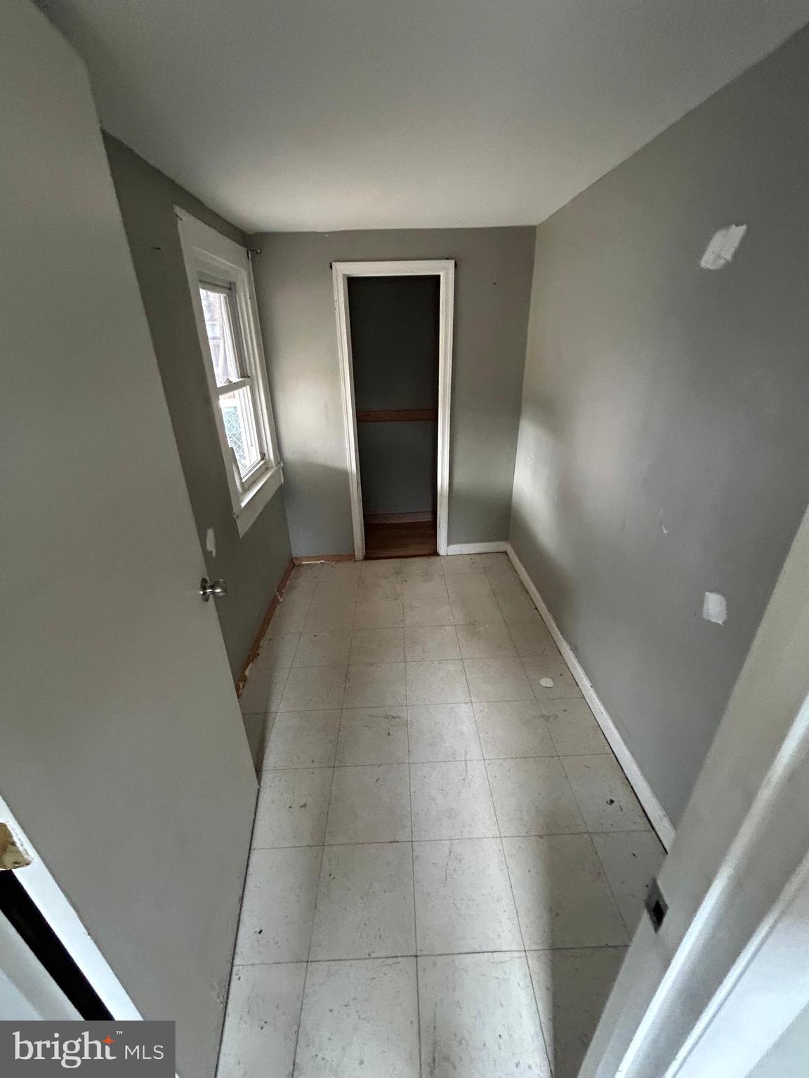 1137 Monroe Circle Baltimore, MD 21225 - Photo 26 of 34