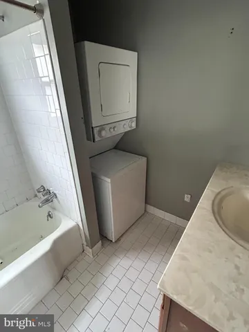 $189,900 | 1137 Monroe Circle, Baltimore, MD 21225