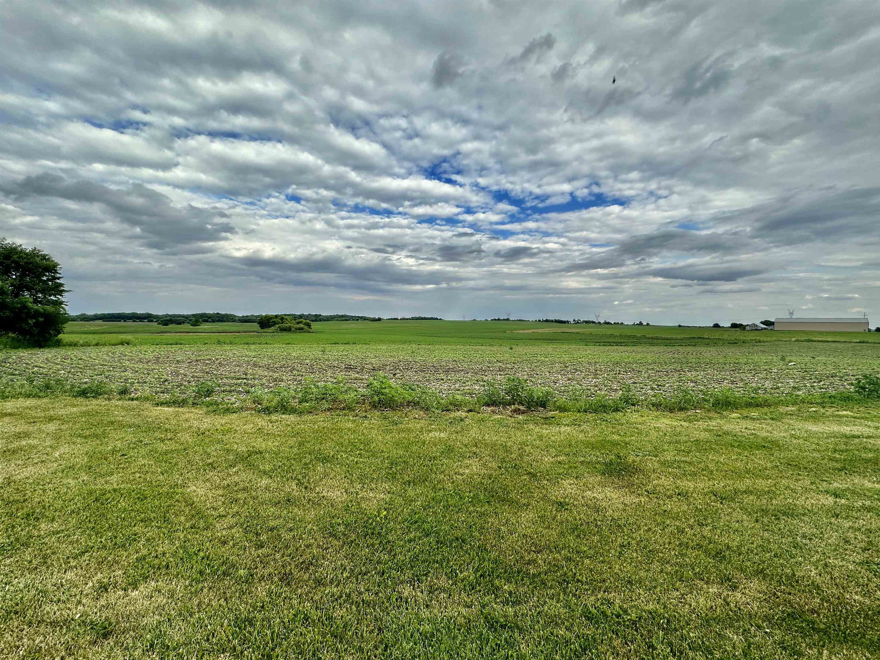 4415 Genoa Road Belvidere, IL 61008 - Photo 42 of 51 a view of an ocean from a yard