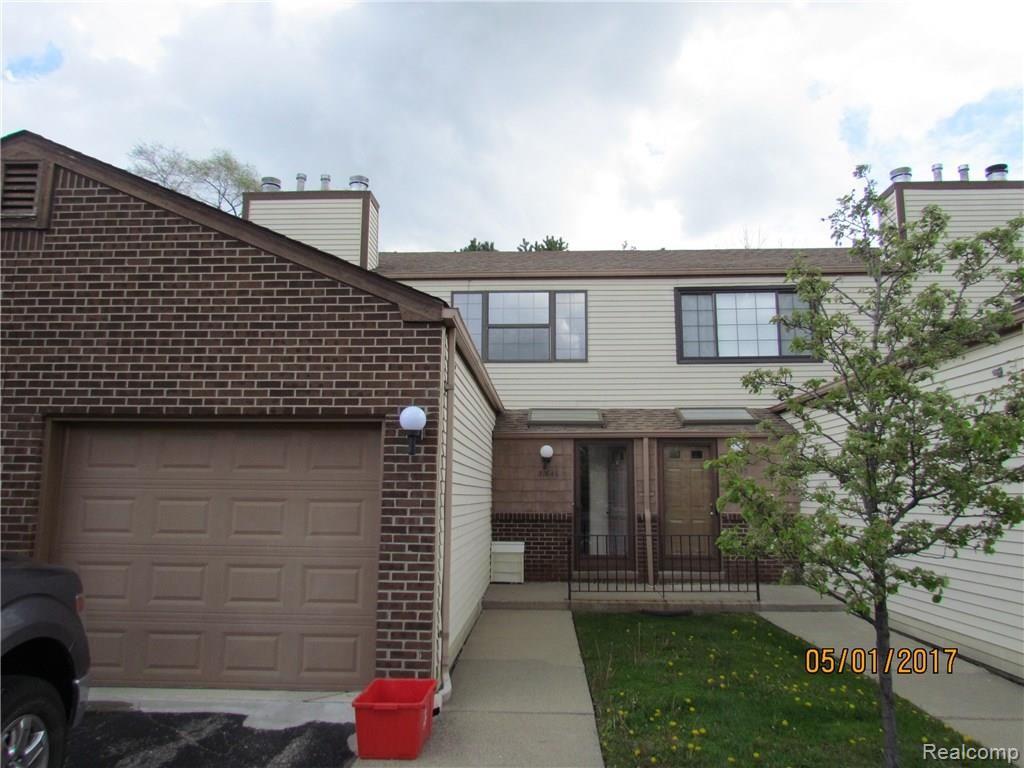 31646 Hoover Road, Unit M Warren, MI 48093 - Photo 3 of 9 IMG_8365.JPG