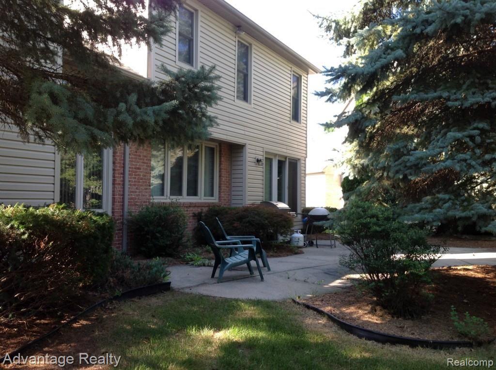 420 Mayapple Court Rochester, MI 48307 - Photo 19 of 24 july 2015 047.jpg