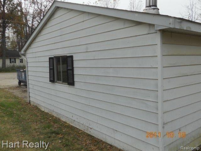103 Burley Road Columbiaville, MI 48421 - Photo 7 of 16 115.jpg