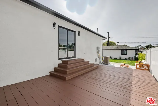 $2,195,000 | 2831 Overland Avenue, Los Angeles, CA 90064