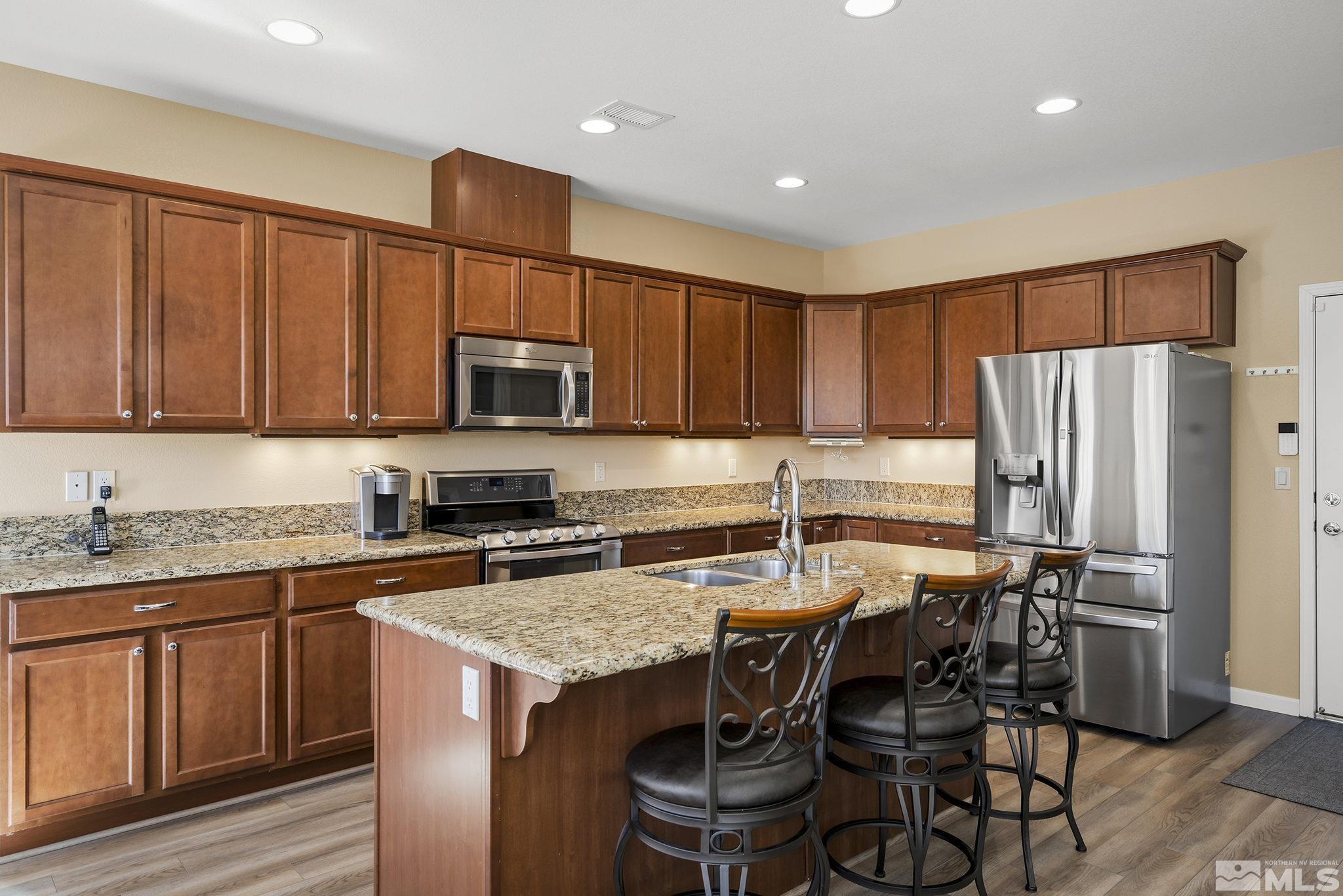 9645 Aidan Way Reno, NV 89521 - Photo 6 of 21 Photo 6