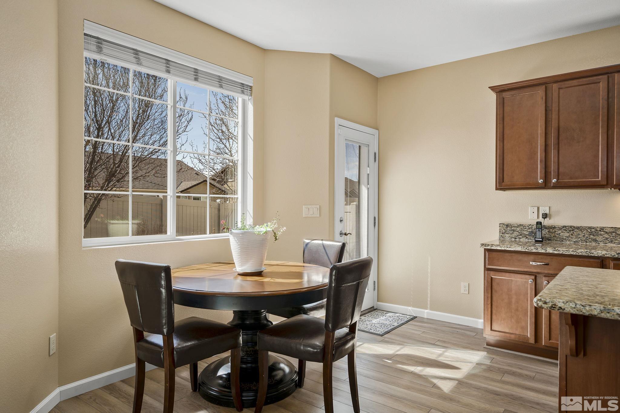 9645 Aidan Way Reno, NV 89521 - Photo 9 of 21 Photo 9