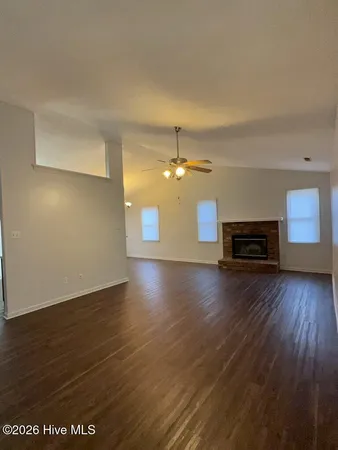 $1,550 | 2694 Idlebrook Circle, Midway Park, NC 28544